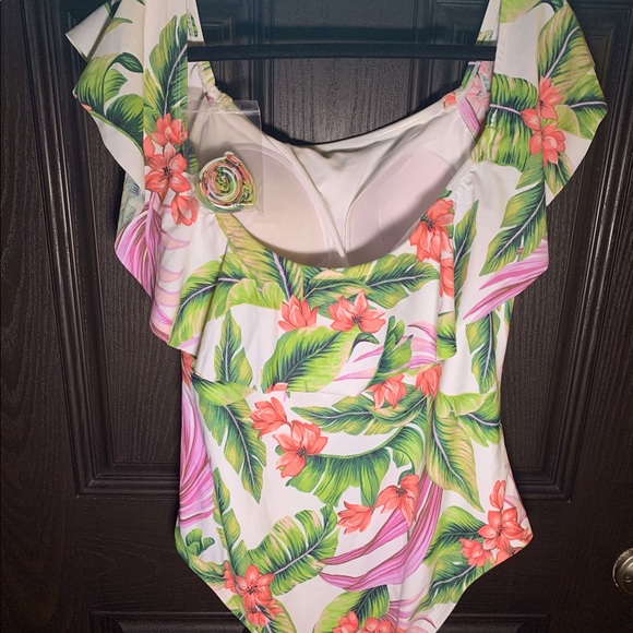 NWOT, Kona Soul, one piece. Womens XL - Picture 2 of 4